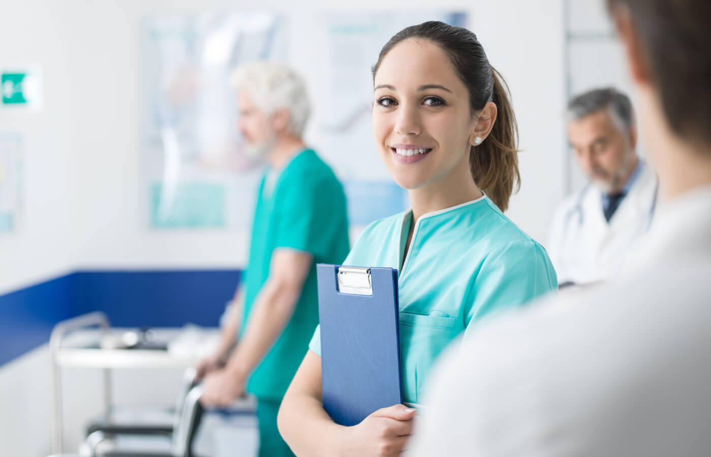 Krankenpflegerin im Krankenhaus